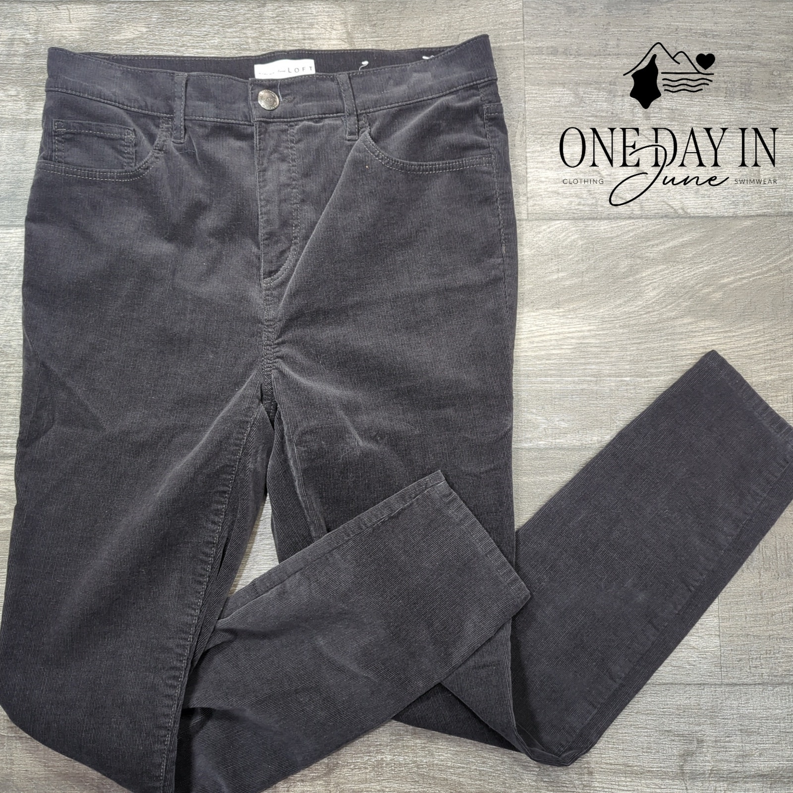 Loft High Rise Skinny Ankle Corduroy Pants Size 8